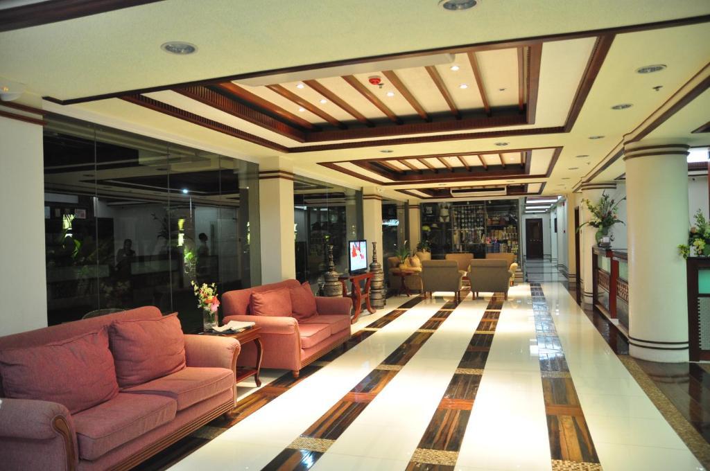 Hotel Centro Puerto Princesa Esterno foto